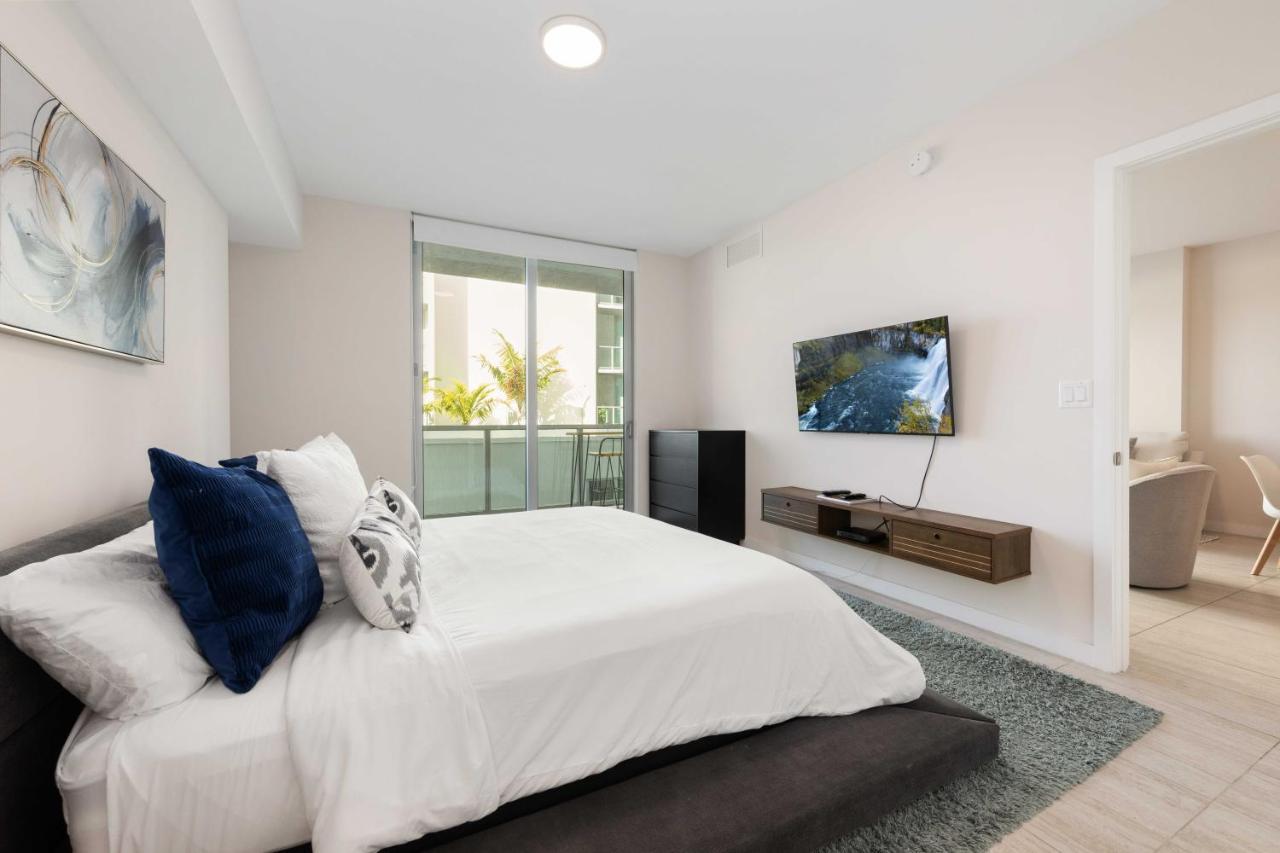 Quadro Residences By Ionica Miami Exterior photo