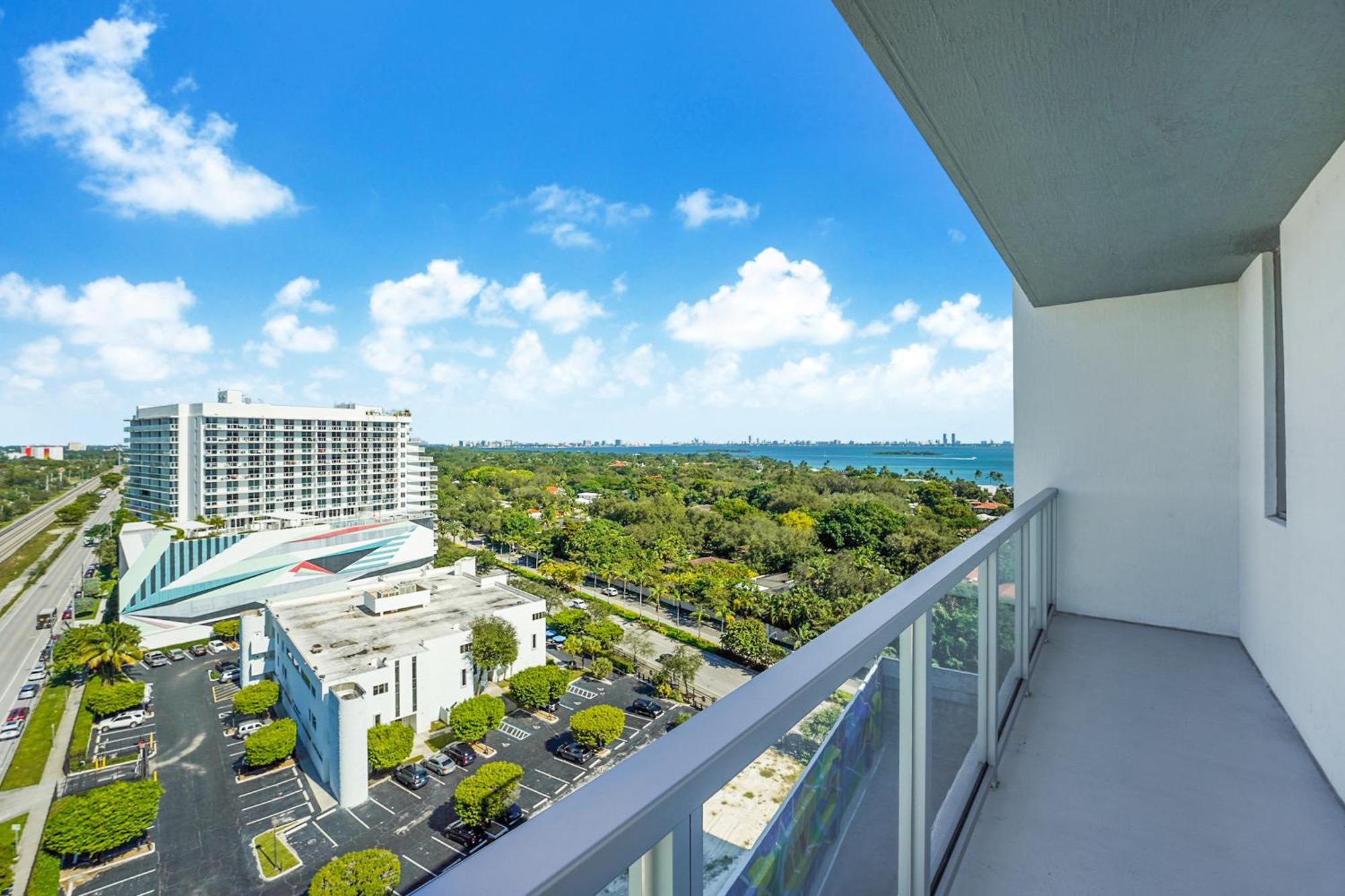Quadro Residences By Ionica Miami Exterior photo