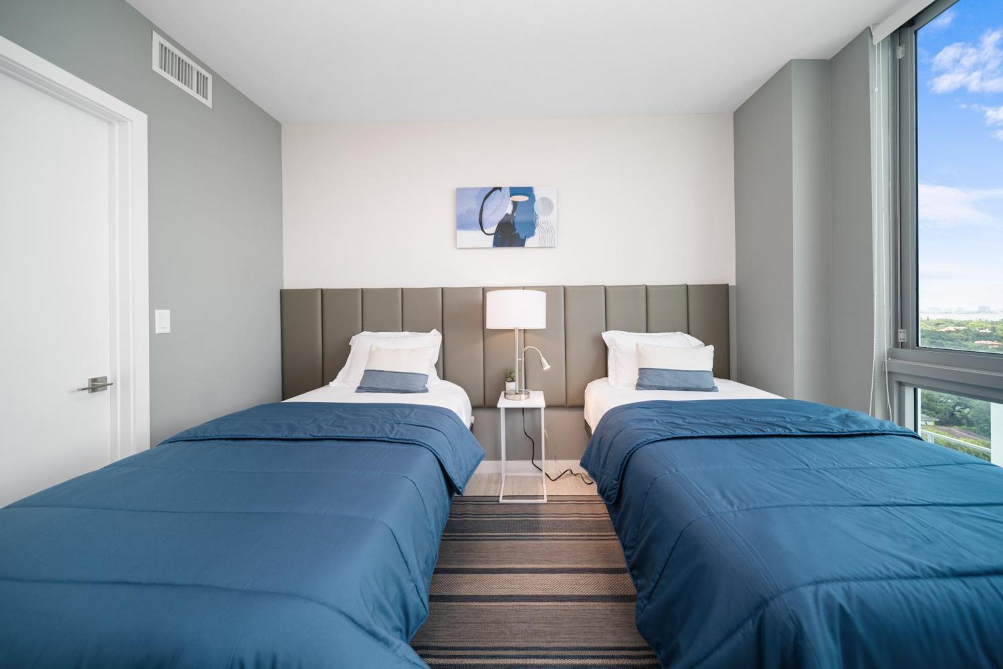 Quadro Residences By Ionica Miami Room photo