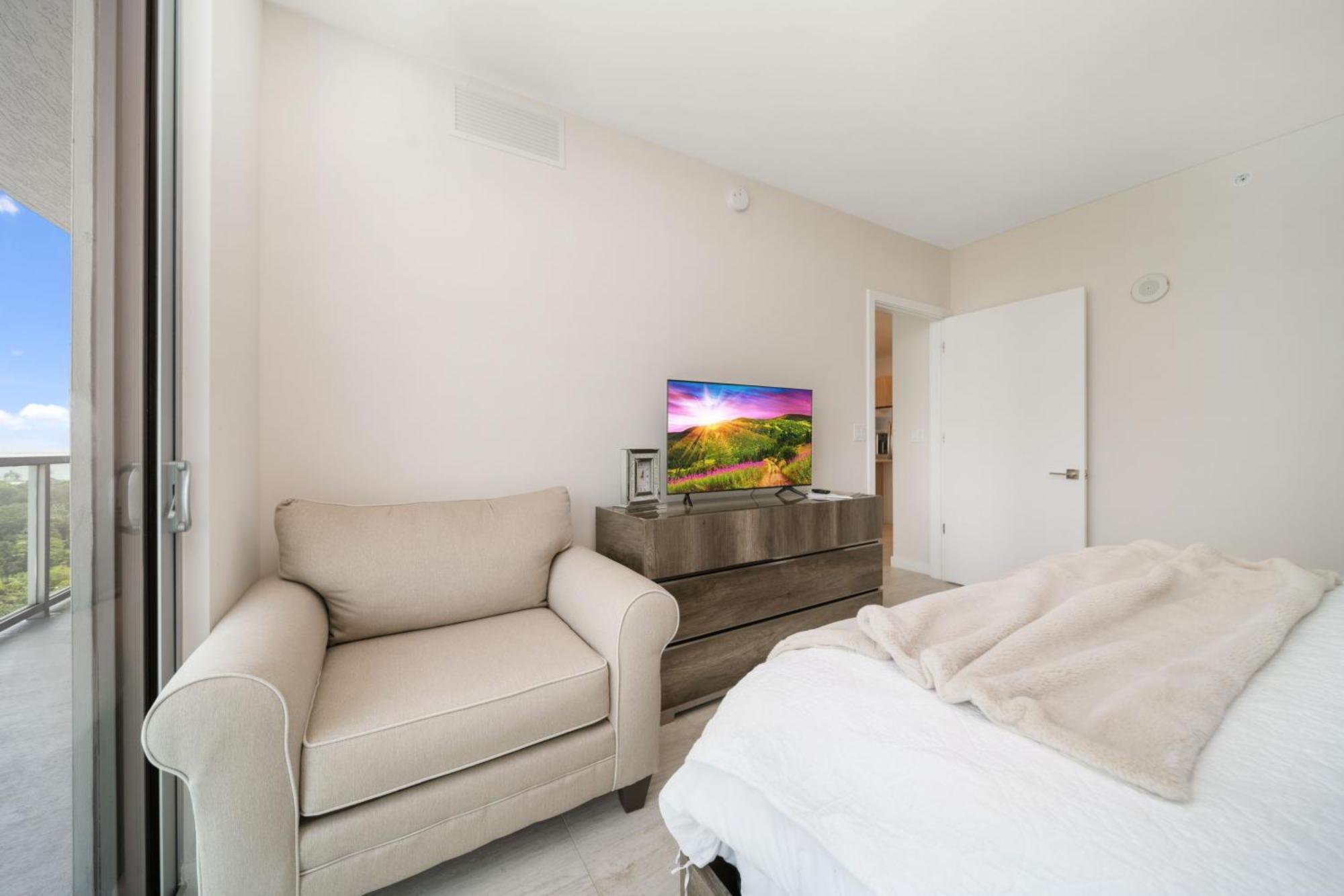Quadro Residences By Ionica Miami Exterior photo